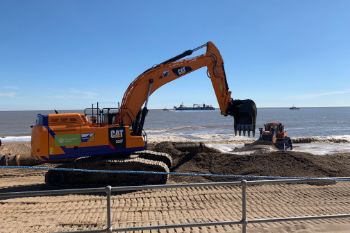 EA_flood_risk_beach-management.jpg