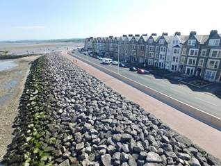 MORECAMBE BAY FLOOD DEFENCE WALL
